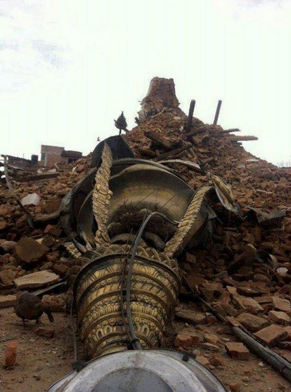 Boudhanath après le séisme ....