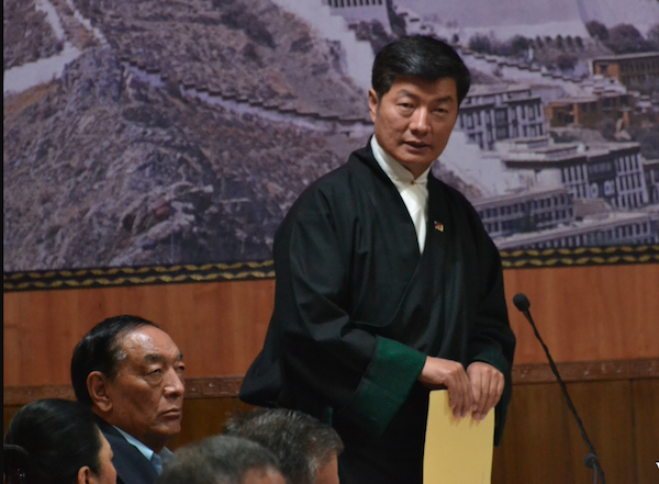 Sikyong Dr Lobsang Sangay au Parlement-tibétain en exil, le 29 Mars 