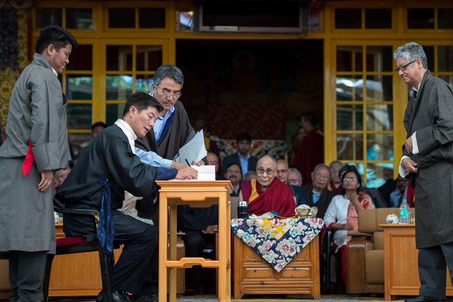 2016-05-27-Sikyong-G04-_D4D2636
